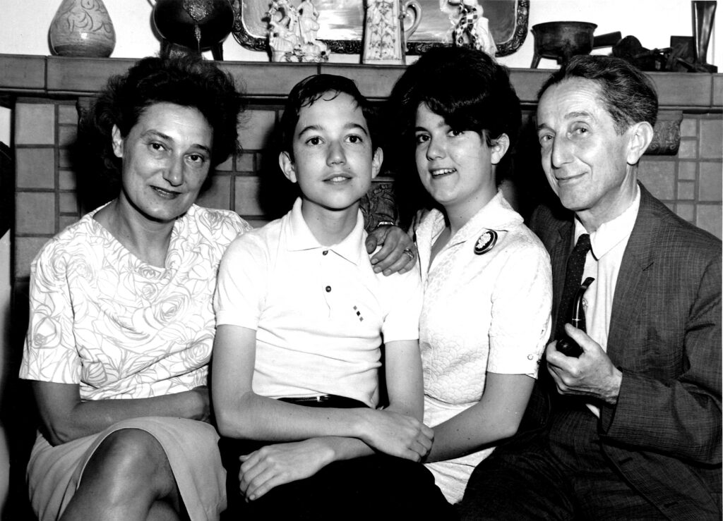 The 13-year old Don with his mother Hélène, his sister Vega, and his father David, in Stockton, California.