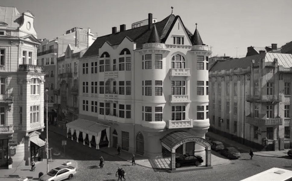 Facade of the Scottish Café building.